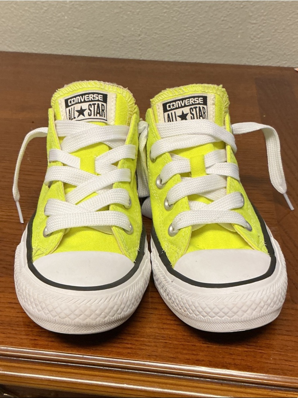 Converse Unisex CT All Star OX 170156F Yellow Casual Shoes Sneakers Size M 4 W6 - Picture 2 of 10